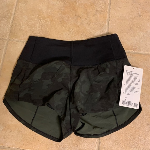 lululemon athletica Pants - Lululemon high rise speed up shorts sz 4 new